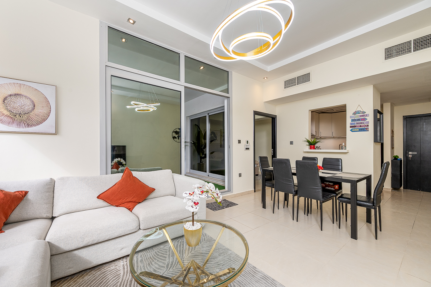 3 Bedrooms Apartment in Skyview Tower