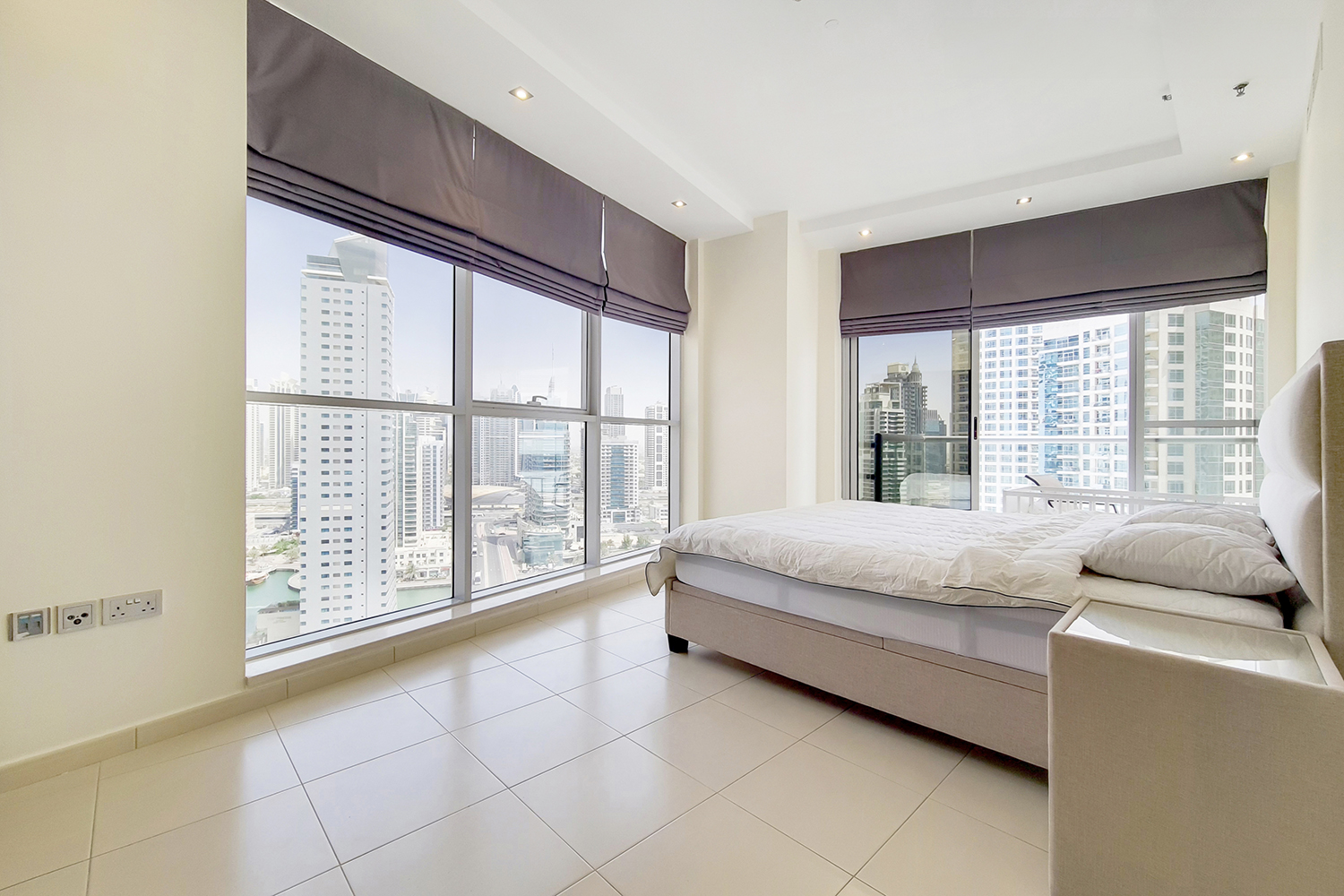 3 Bedrooms Apartment in Skyview Tower
