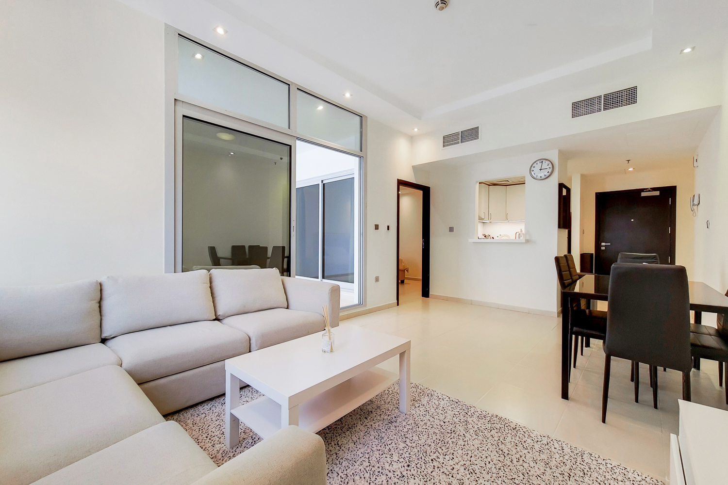 3 Bedrooms Apartment in Skyview Tower