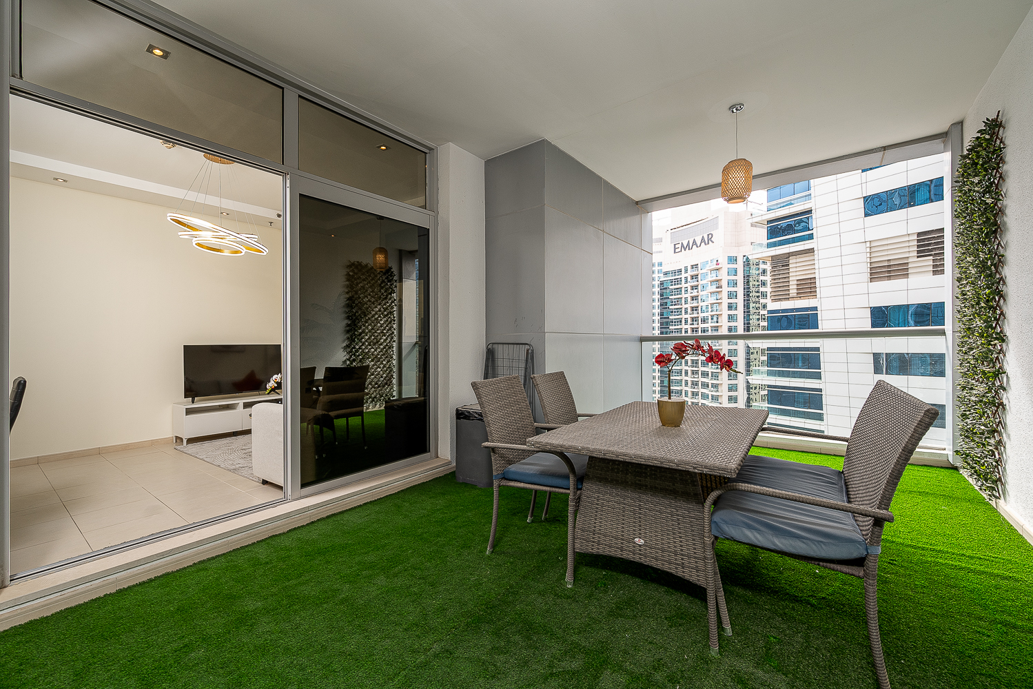 3 Bedrooms Apartment in Skyview Tower