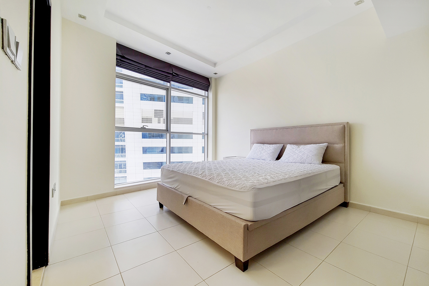 3 Bedrooms Apartment in Skyview Tower