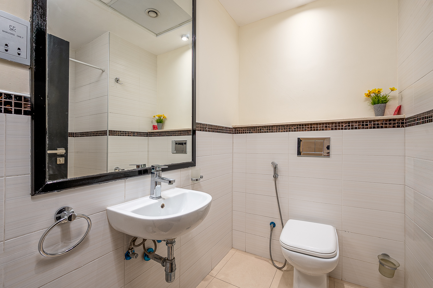 3 Bedrooms Apartment in Skyview Tower