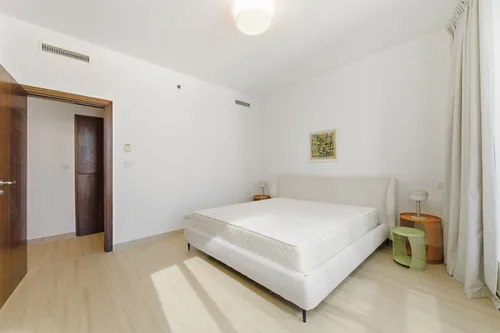 1 Bedroom Apartment in Blakely Tower