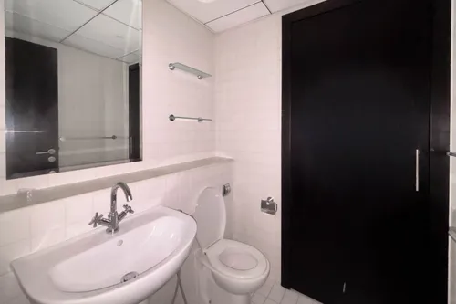 2 Bedrooms Apartment in Al Majara 1