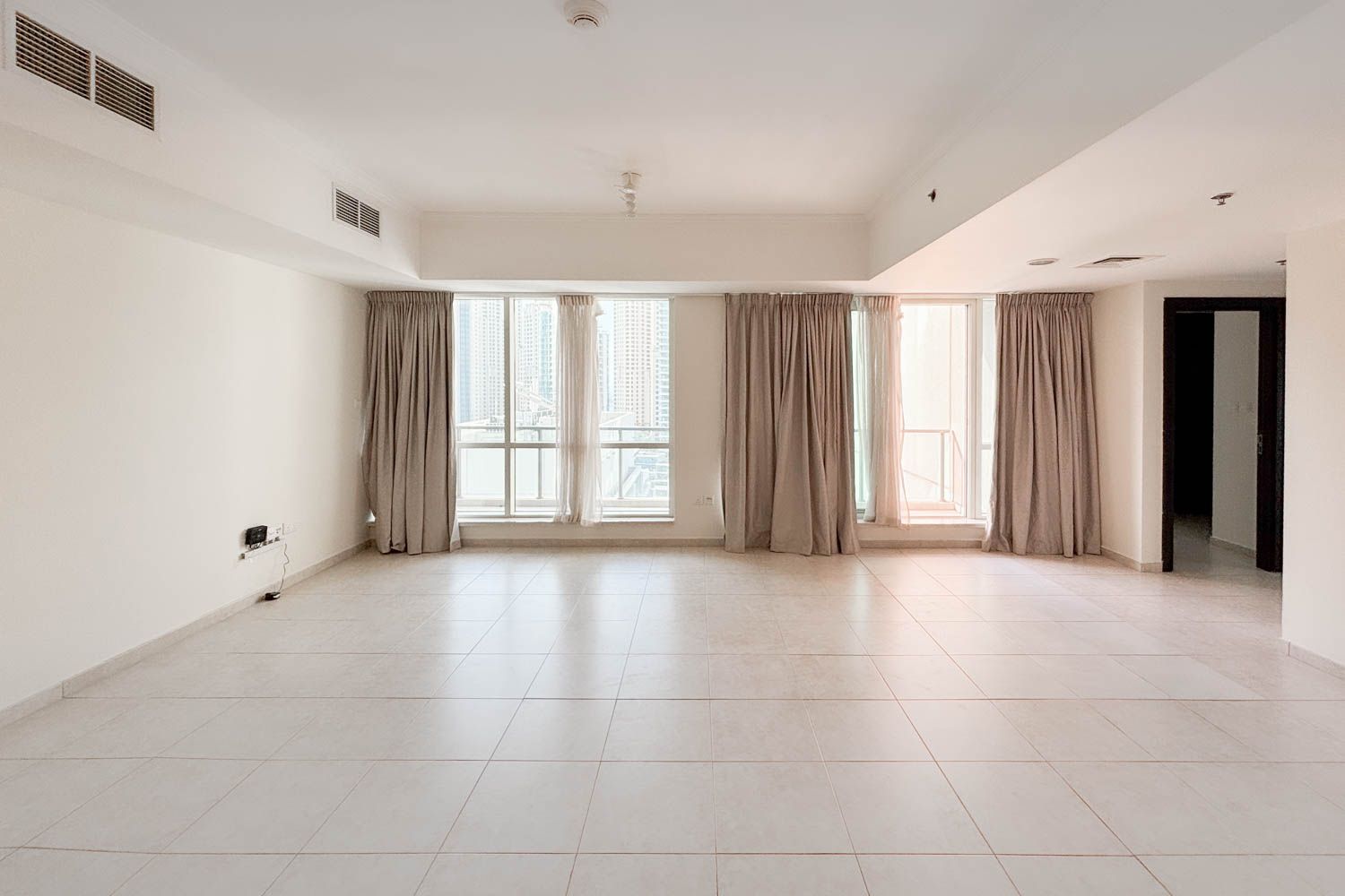 2 Bedrooms Apartment in Al Majara 1