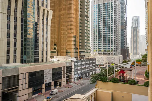 1 Bedroom Apartment in Marina Crown