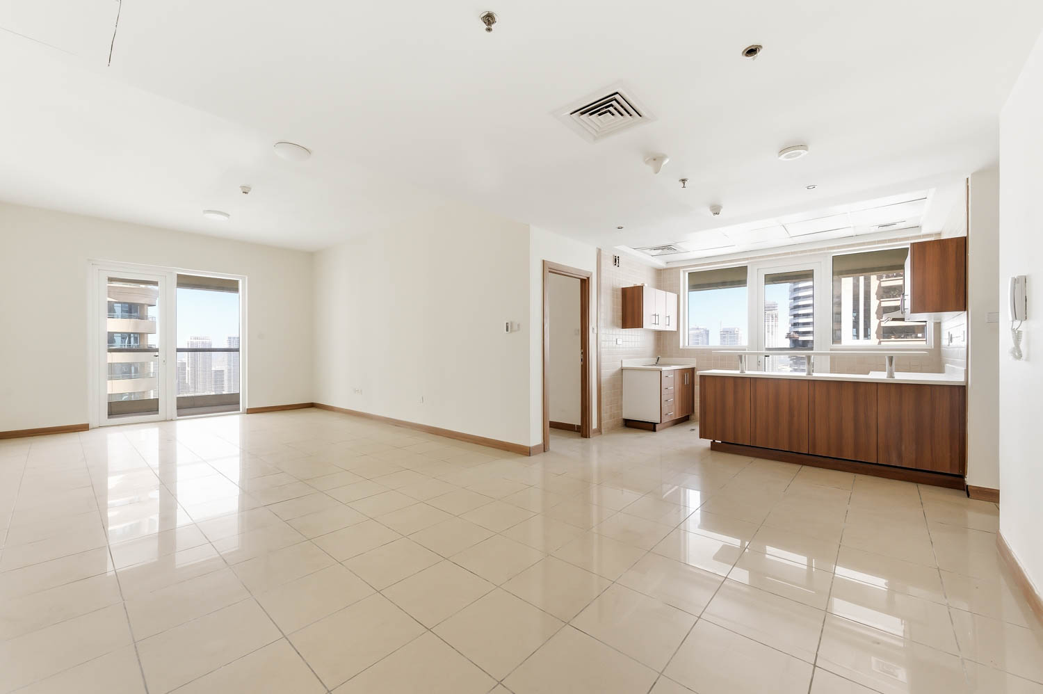 2 Bedrooms Apartment in Sulafa Tower