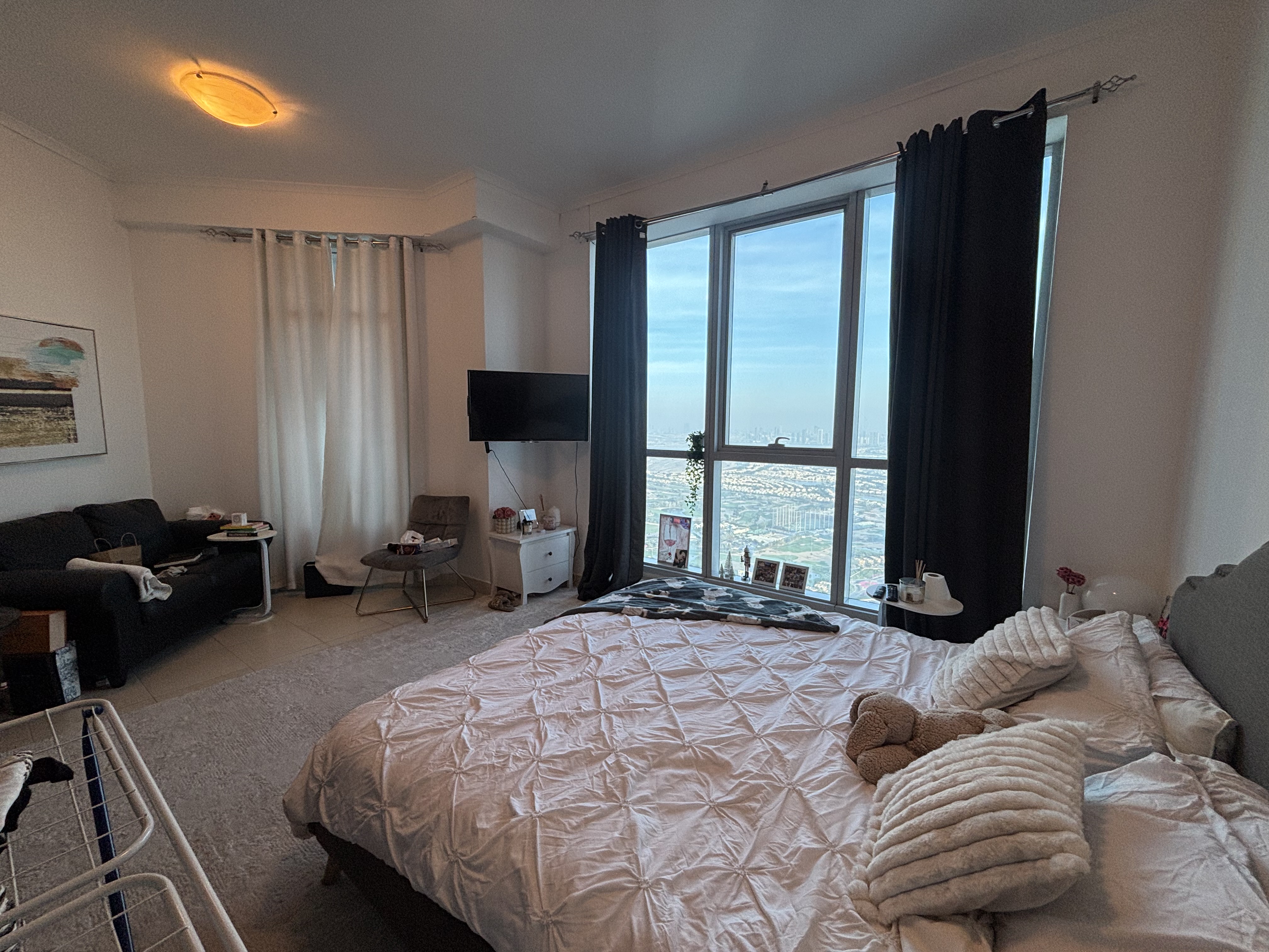 3 Bedrooms Apartment in The Torch