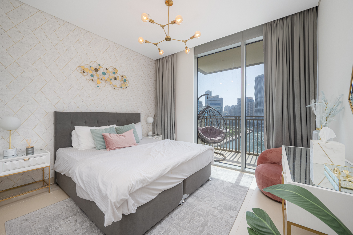 2 Bedrooms Apartment in 5242 Tower 2