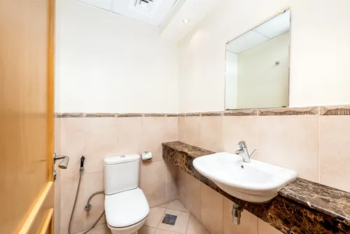 1 Bedroom Apartment in Zumurud Tower