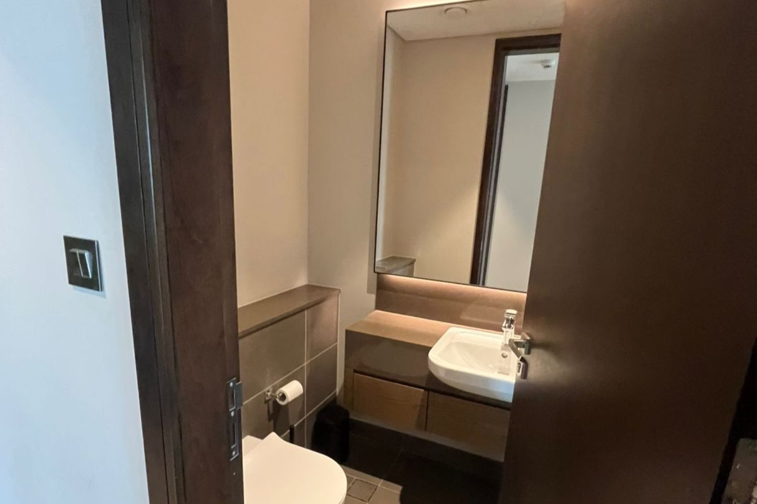 2 Bedrooms Apartment in Jumeirah Living Marina Gate