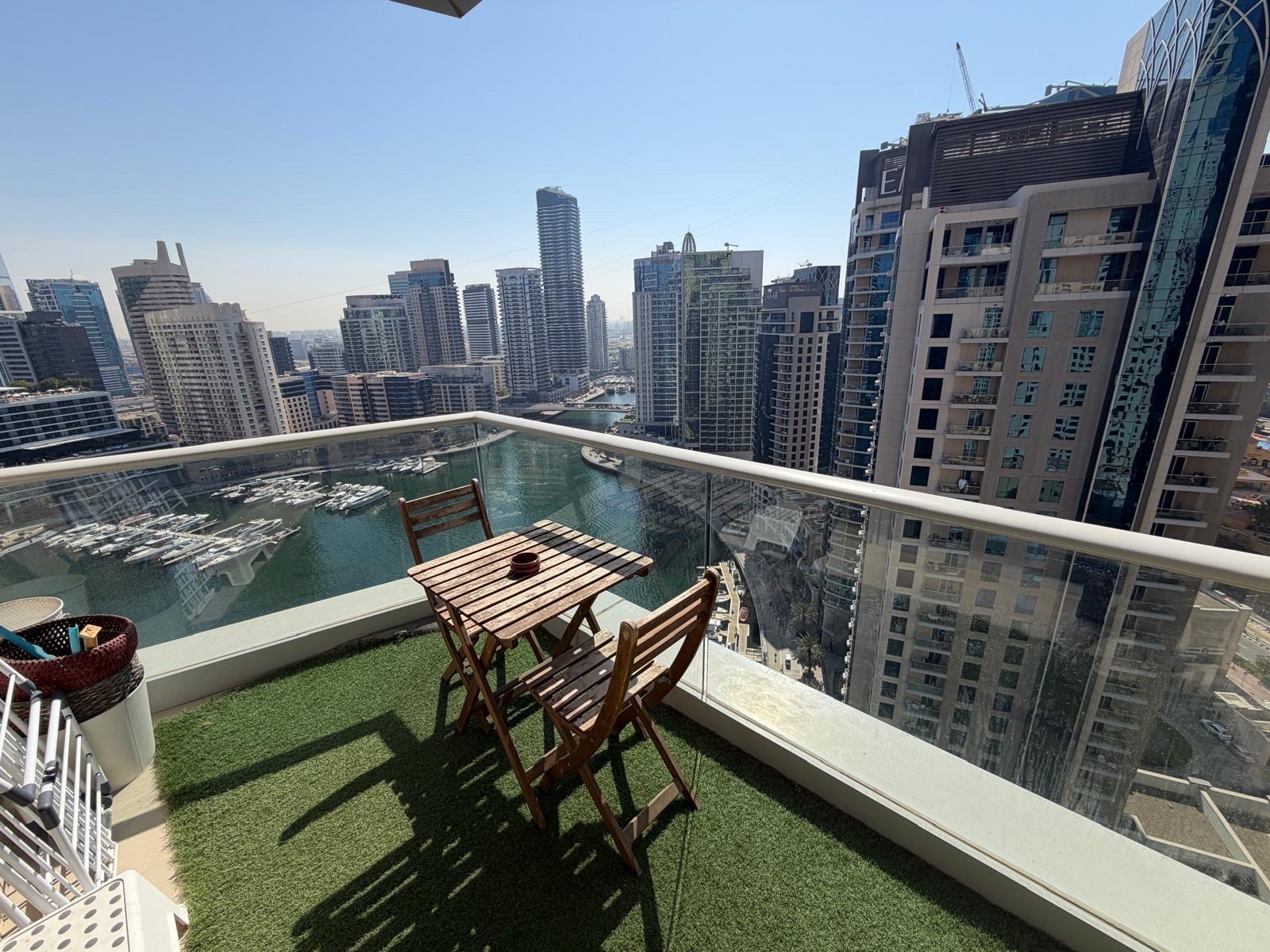 2 Bedrooms Apartment in Paloma Tower