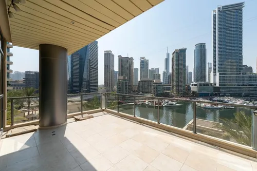 3 Bedrooms Apartment in Al Sahab 1