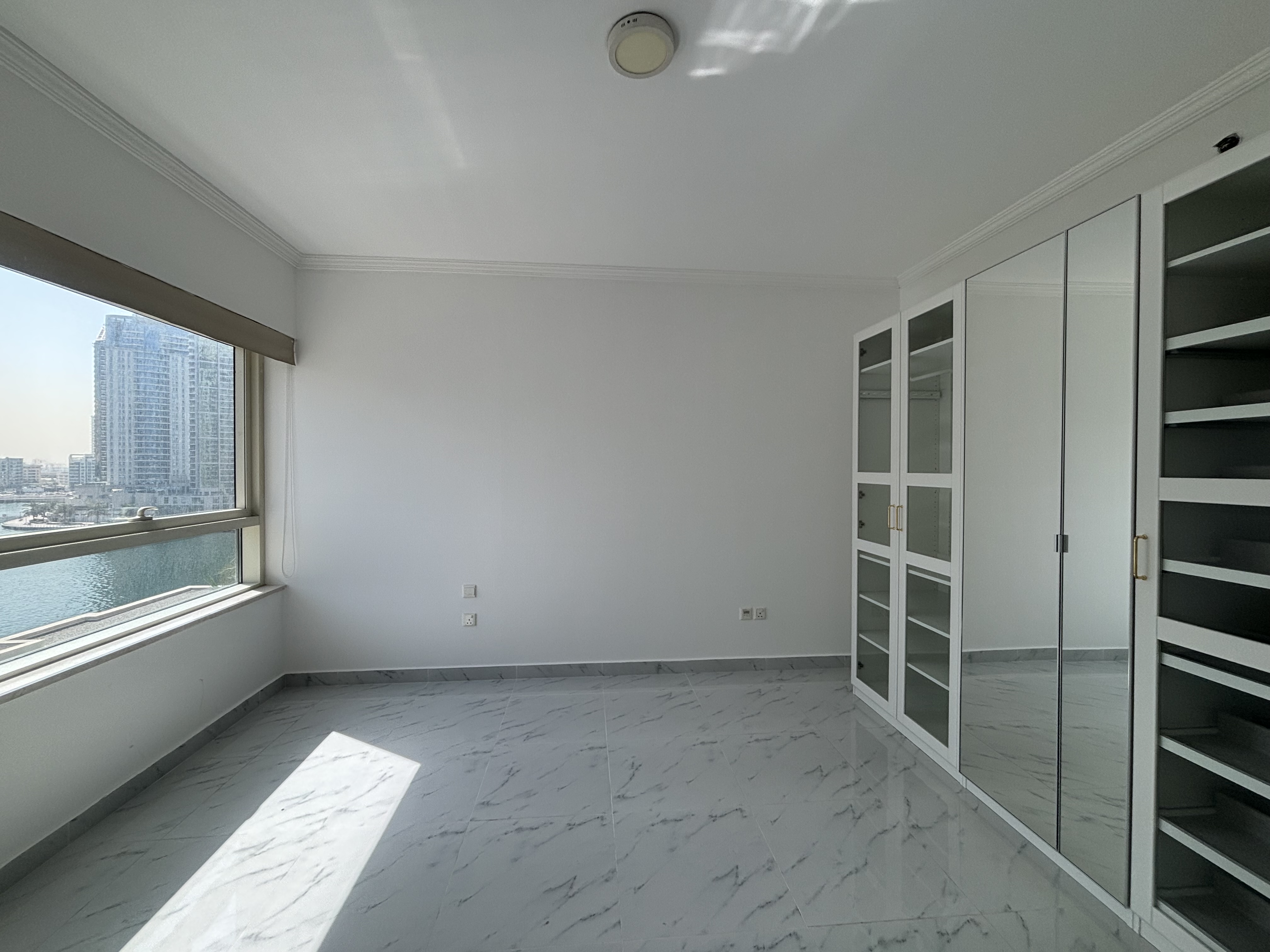 3 Bedrooms Apartment in Al Sahab 1