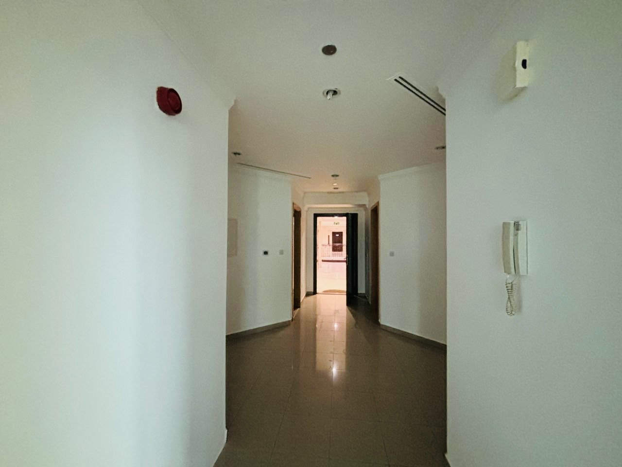 2 Bedrooms Apartment in Marina Crown