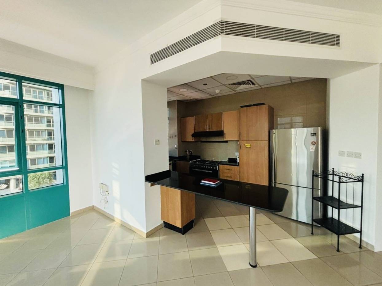 2 Bedrooms Apartment in Marina Crown