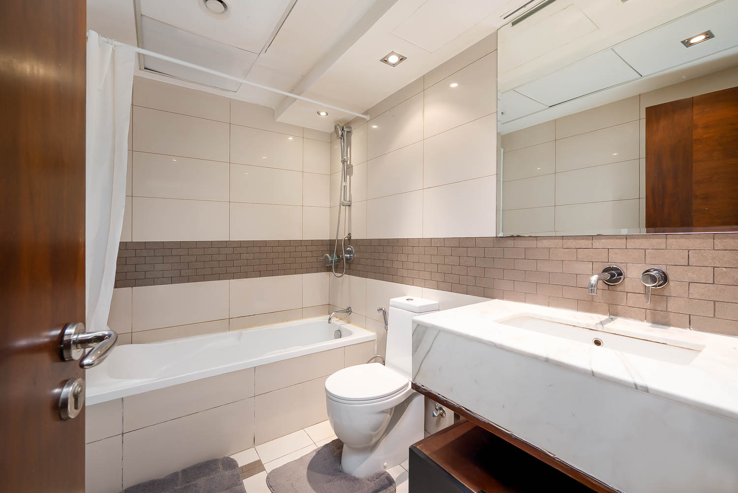 1 Bedroom Apartment in Sanibel Tower