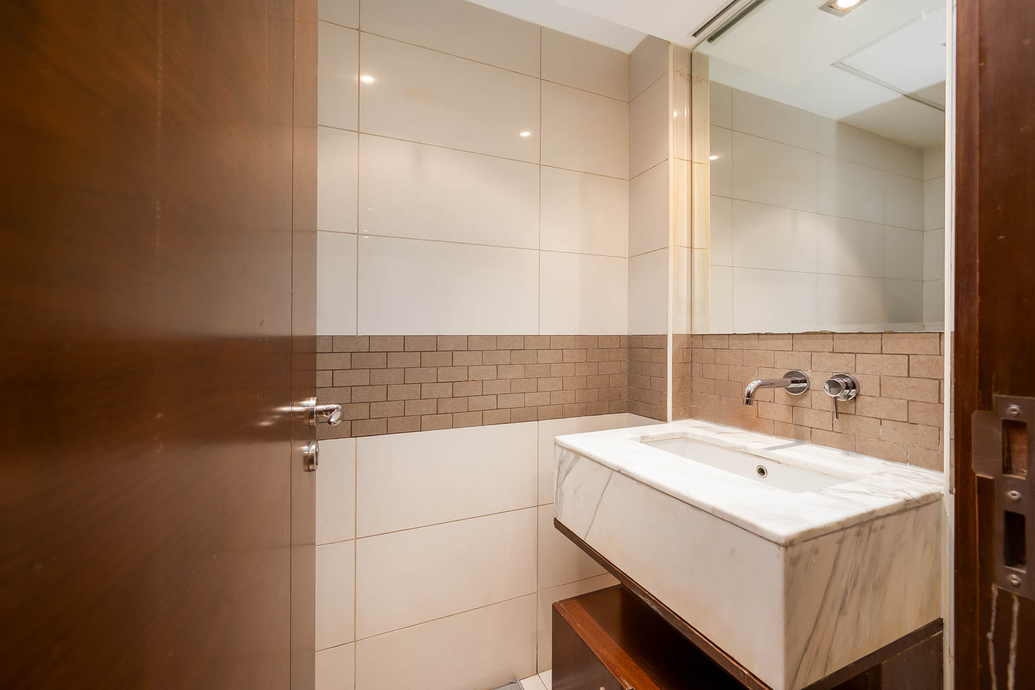 1 Bedroom Apartment in Sanibel Tower