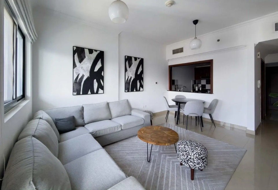 1 Bedroom Apartment in Time Place Tower