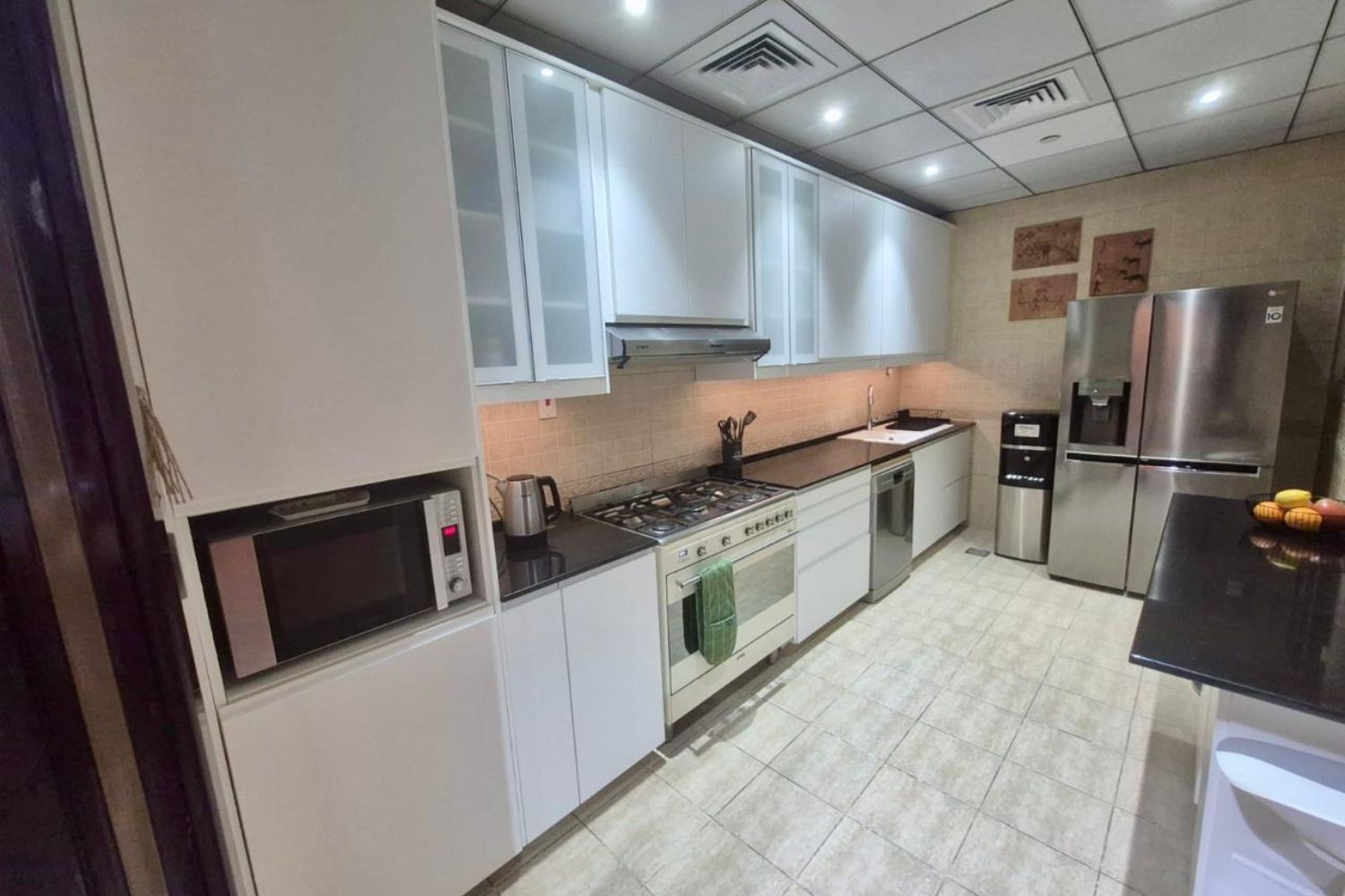 4 Bedrooms Apartment in Horizon Tower