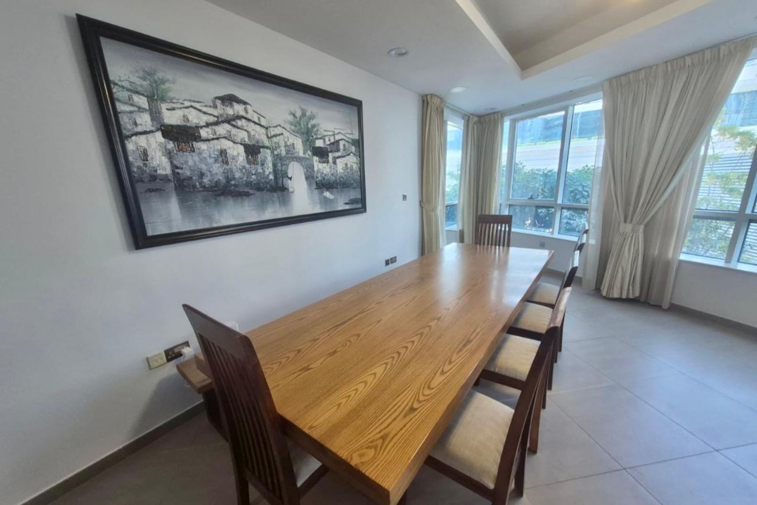 4 Bedrooms Apartment in Horizon Tower