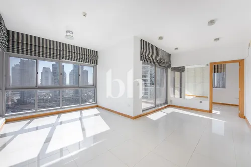 Full Marina View | Spacious | Prime Marina Living