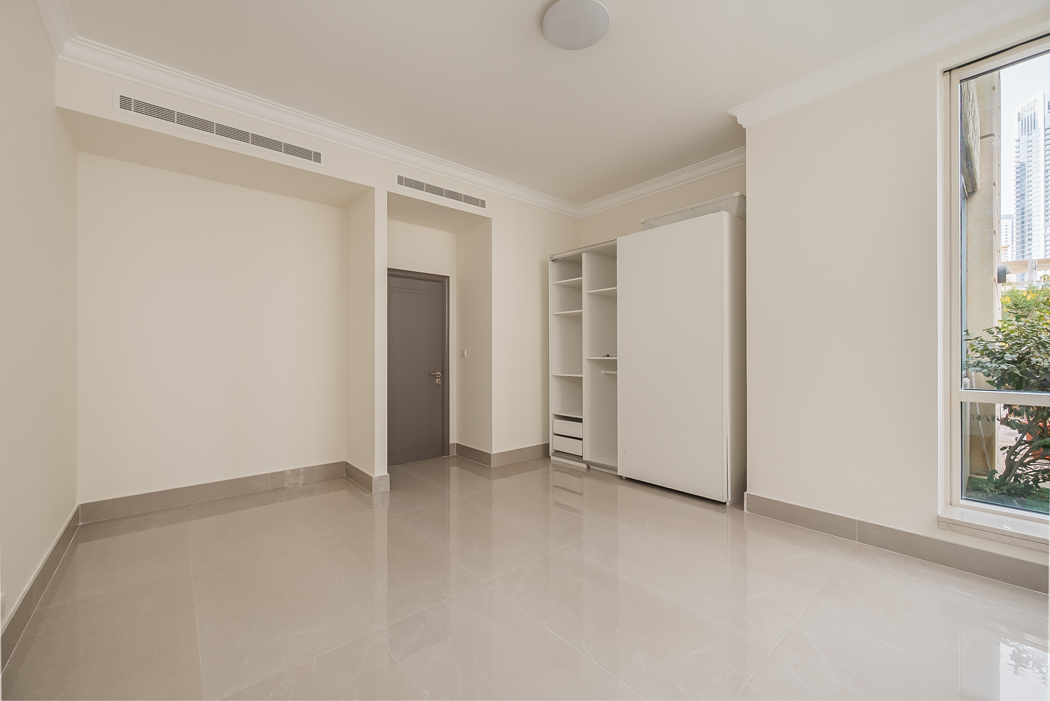 2 Bedrooms Apartment in Al Mass Tower
