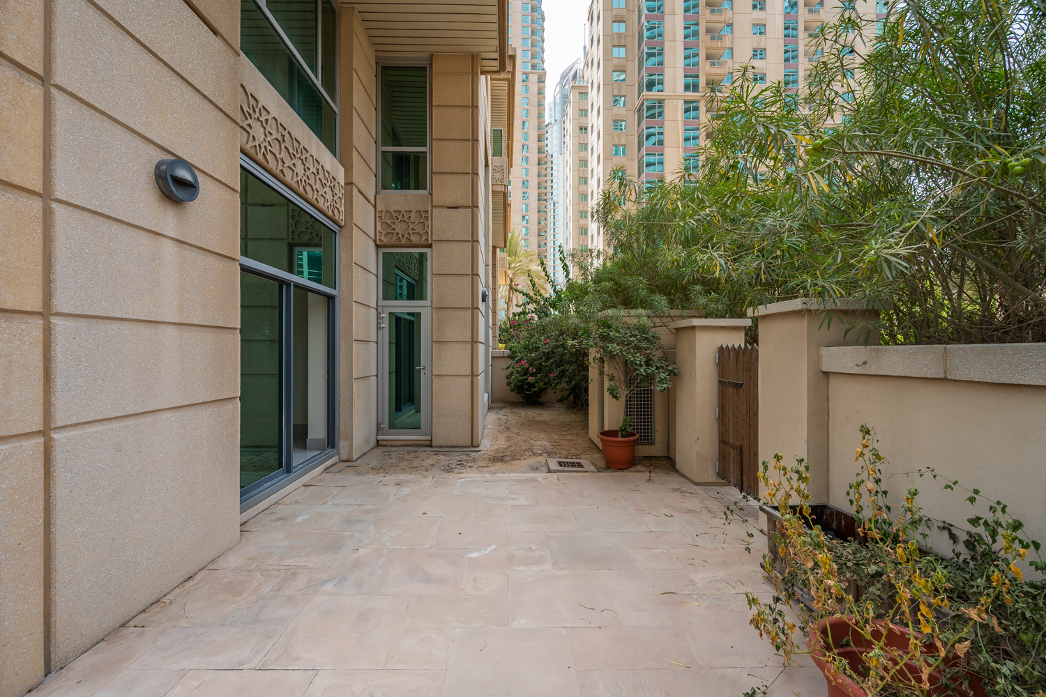 2 Bedrooms Apartment in Al Mass Tower