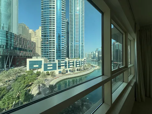 2 Bedrooms Apartment in Marina Quays North