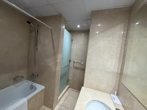 2 Bedrooms Apartment in Marina Quays North