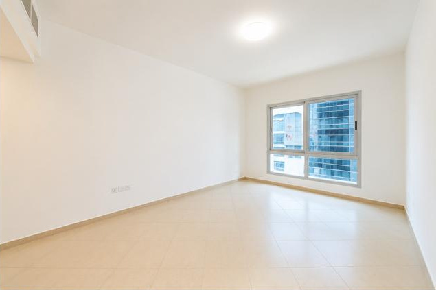 Studio Apartment in Marina Diamond 1