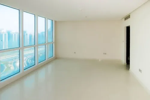 3 Bedrooms Apartment in 23 Marina