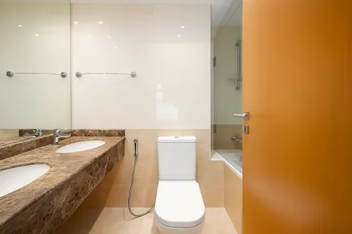 2 Bedrooms Apartment in Dorra Bay