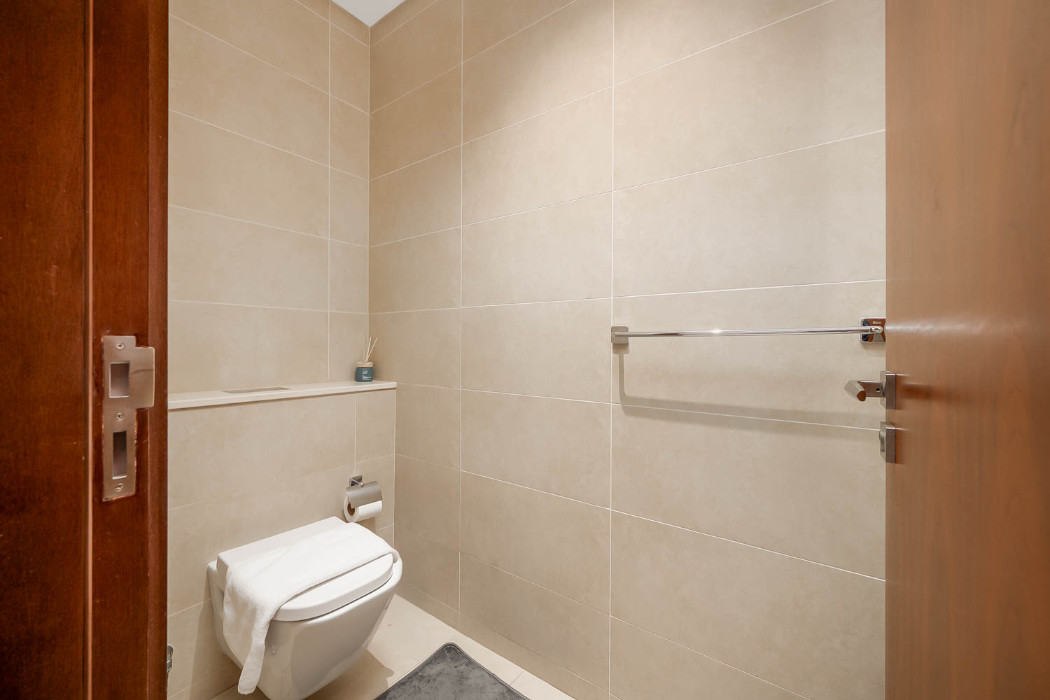 2 Bedrooms Apartment in Marina Gate 1