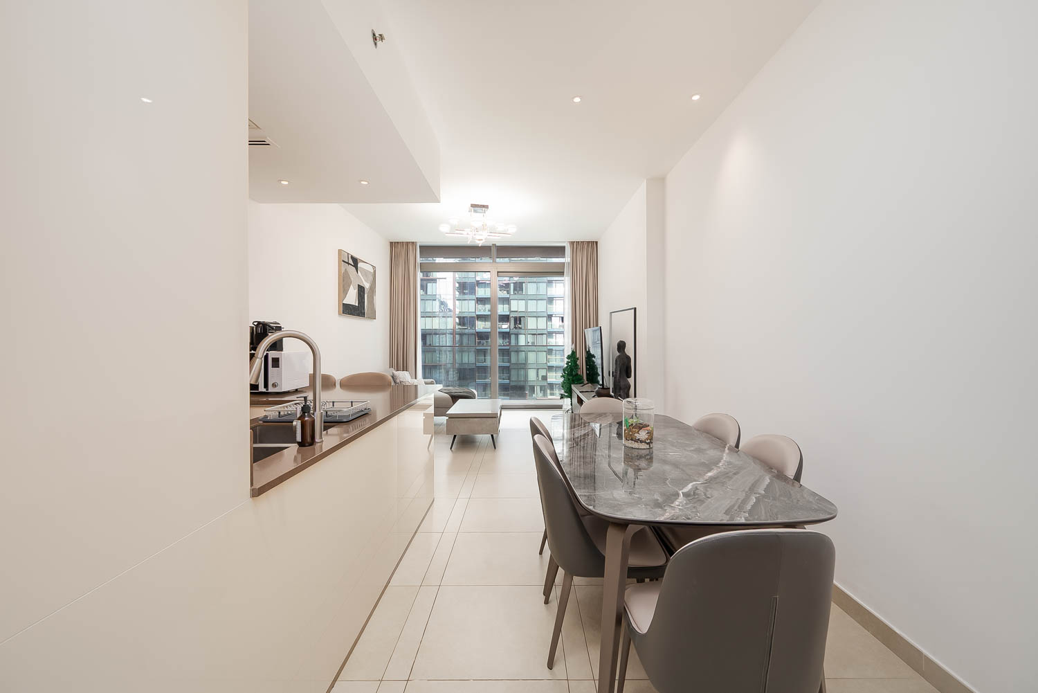 2 Bedrooms Apartment in Marina Gate 1