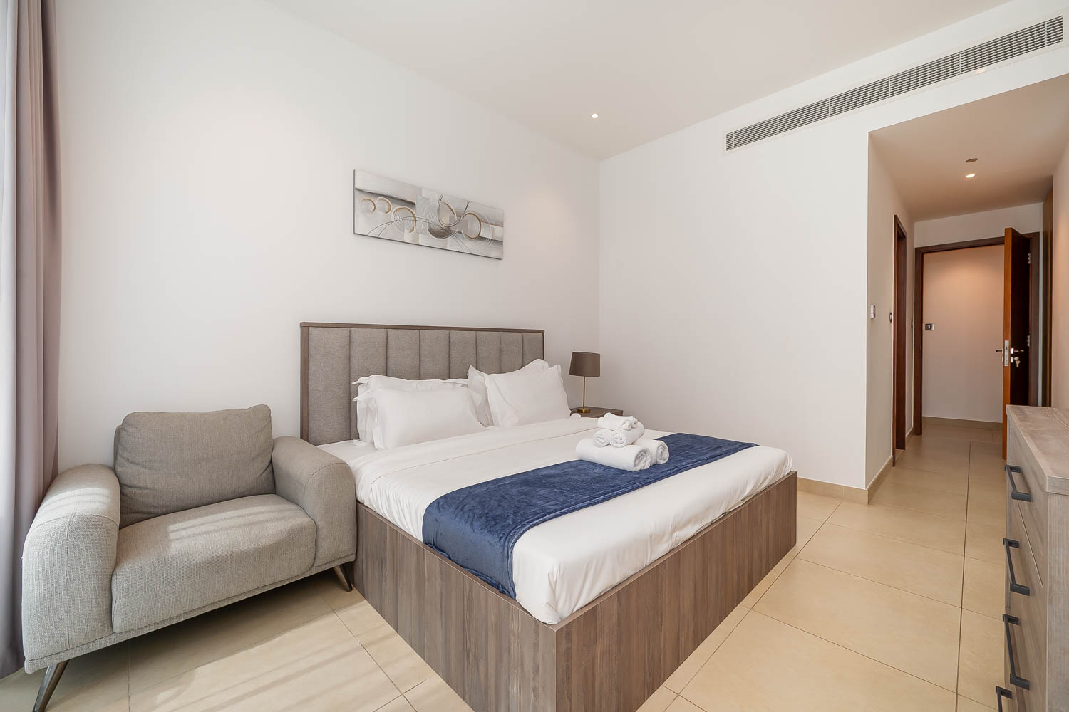 2 Bedrooms Apartment in Marina Gate 1