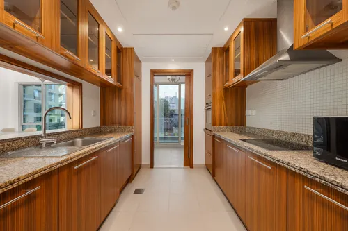 2 Bedrooms Apartment in Attessa Tower