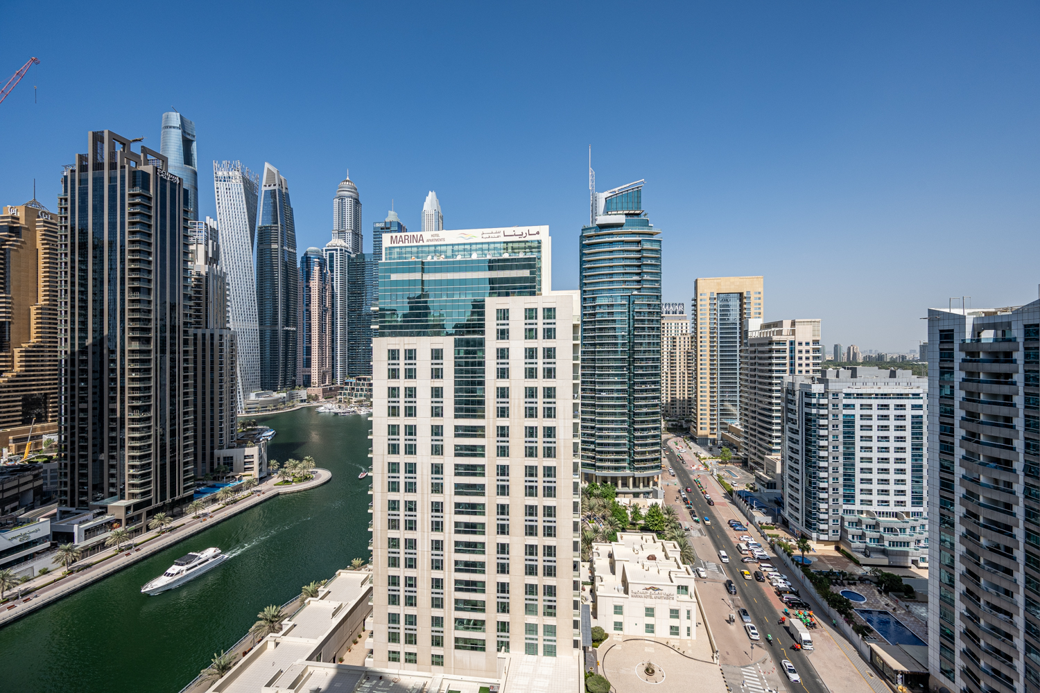 2 Bedrooms Apartment in Trident Bayside