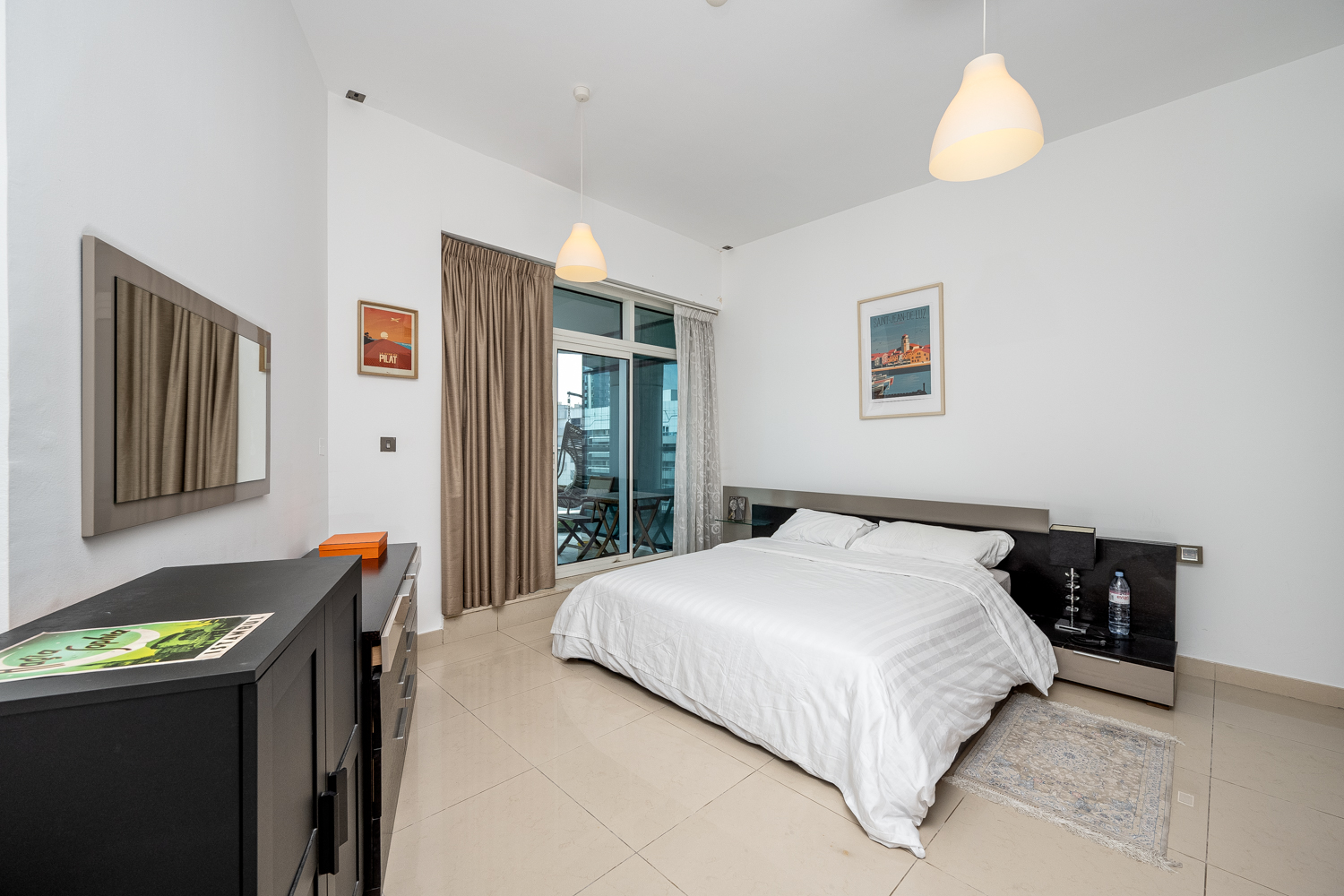 2 Bedrooms Apartment in Trident Bayside