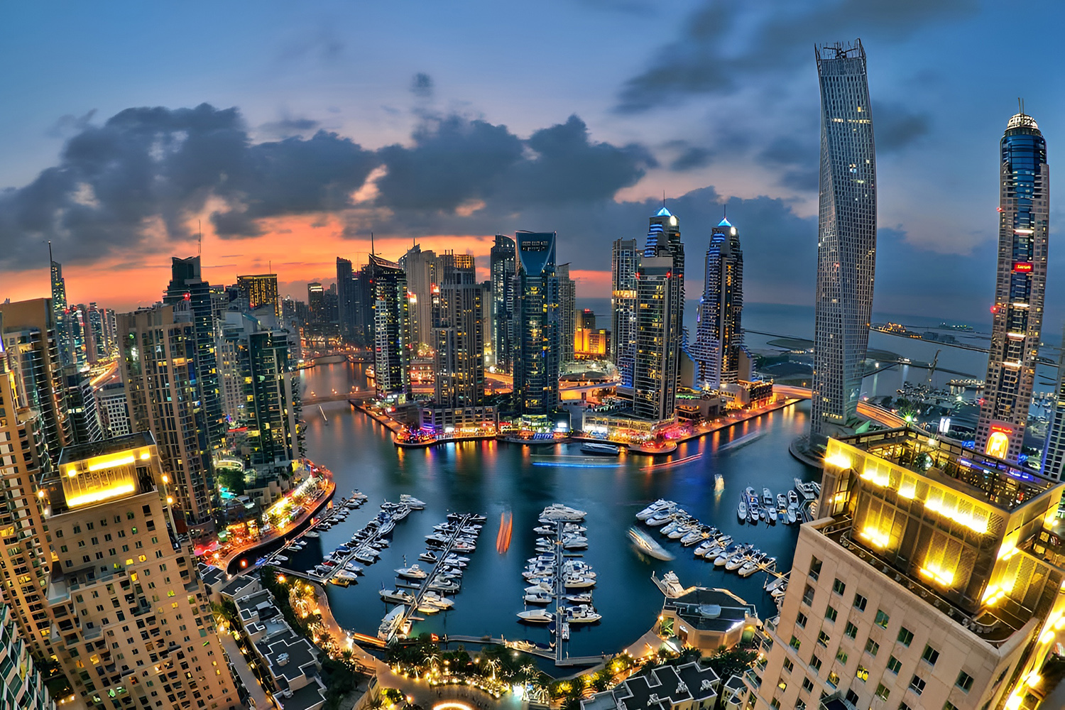  Apartment in Ciel Tower