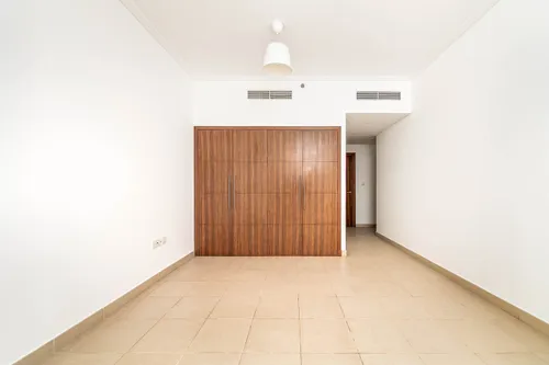 2 Bedrooms Apartment in Shemara Tower