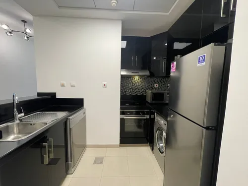 1 Bedroom Apartment in Botanica Tower