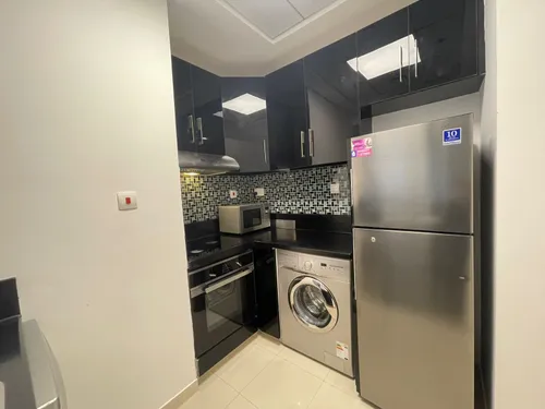 1 Bedroom Apartment in Botanica Tower