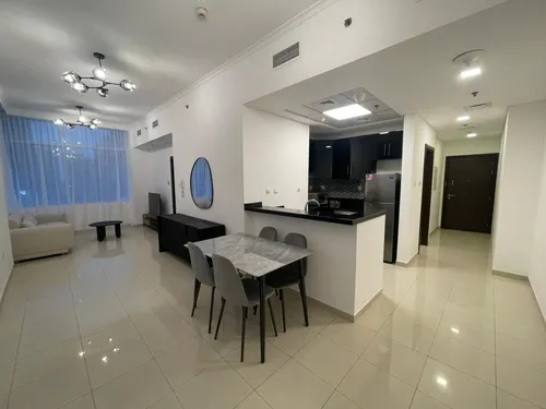 1 Bedroom Apartment in Botanica Tower