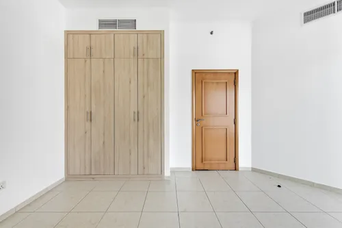 3 Bedrooms Apartment in Marina Residence B