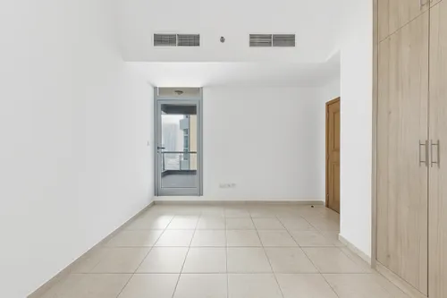 3 Bedrooms Apartment in Marina Residence B