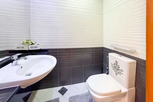 1 Bedroom Apartment in Dorra Bay