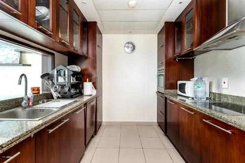 1 Bedroom Apartment in Aurora Tower, Marina Promenade