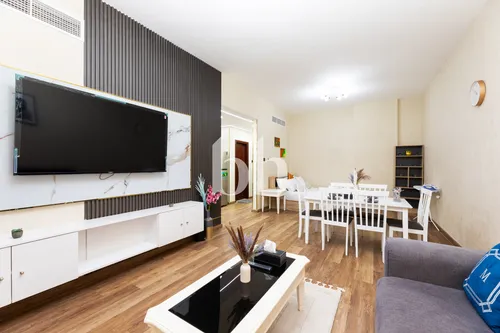 Fully Upgraded | Large layout | Near to Metro