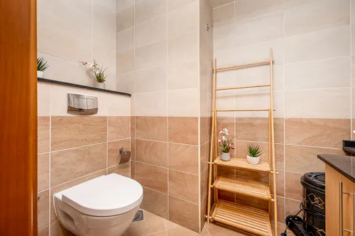 1 Bedroom Apartment in Ocean Heights